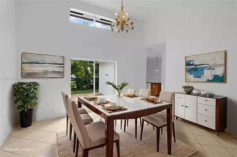 Dining - 7089 W 4th Ct, Hialeah, FL 33014 photo 1 of 1