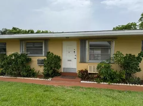 2241 Monroe St #11, Hollywood, FL 33020