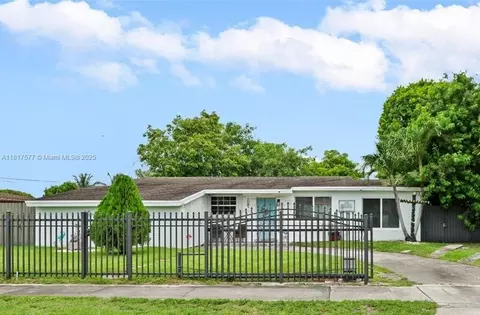 18930 NW 43rd Ave, Miami Gardens, FL 33055