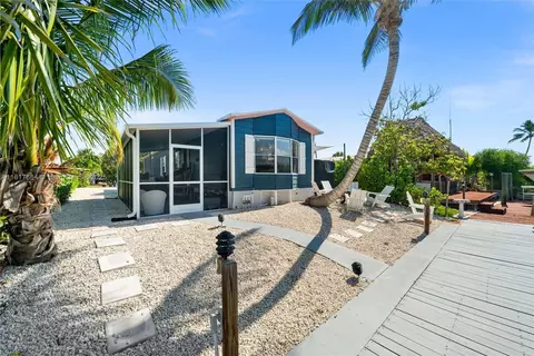 648 E Palm Dr, Marco Island, FL 34145