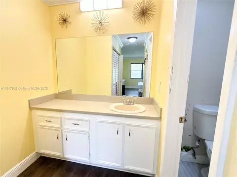 Bath - 5975 Forest Hill Blvd #206, West Palm Beach, FL 33415 photo 1 of 3