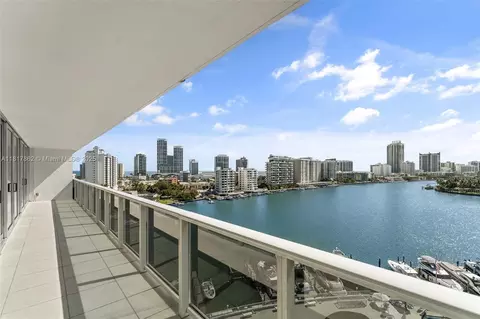 900 Bay Dr #904, Miami Beach, FL 33141