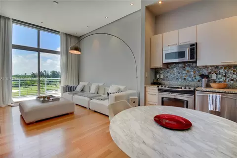 2001 Meridian Ave #PH-21, Miami Beach, FL 33139