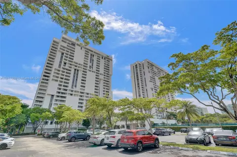 20225 NE 34th Ct #1014, Aventura, FL 33180
