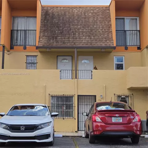 245 NW 109th Ave #104, Miami, FL 33172