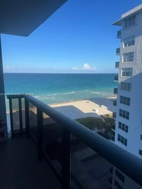 6039 Collins Ave #1516, Miami Beach, FL 33140