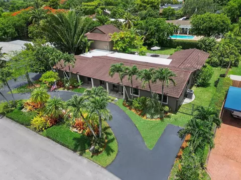 10225 SW 130th Ln, Miami, FL 33176