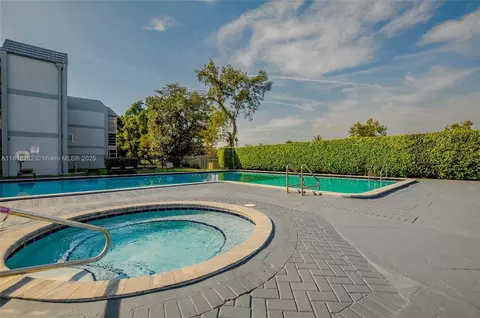 8350 Sands Point Blvd #E309, Tamarac, FL 33321