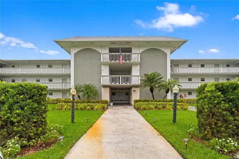 1200 Hillcrest Ct #107, Hollywood, FL 33021