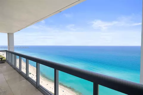 6899 Collins Ave #2707, Miami Beach, FL 33141