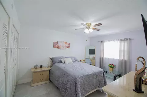 Bedroom - 380 E 35th St #2110, Hialeah, FL 33013 photo 1 of 3