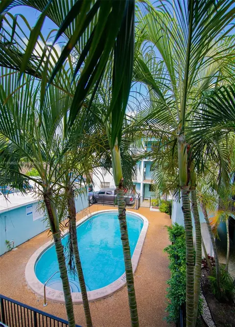Exterior - 380 E 35th St #2110, Hialeah, FL 33013 photo 1 of 2