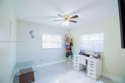 Bedroom - 380 E 35th St #2110, Hialeah, FL 33013 photo 3 of 3