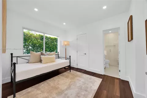 Other - 840 Algeria Ave, Coral Gables, FL 33134 photo 3 of 4