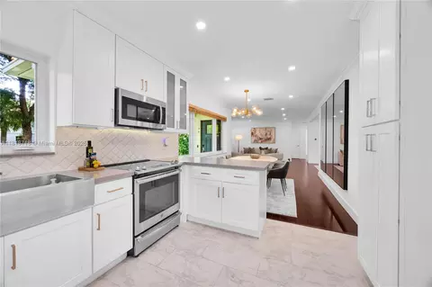 Kitchen - 840 Algeria Ave, Coral Gables, FL 33134 photo 4 of 4