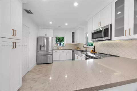 Kitchen - 840 Algeria Ave, Coral Gables, FL 33134 photo 2 of 4