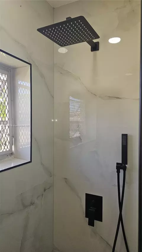 Bath - 130 W 60th St, Hialeah, FL 33012 photo 1 of 4