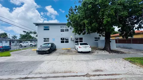 2000 NW 29th St, Miami, FL 33142 photo 4