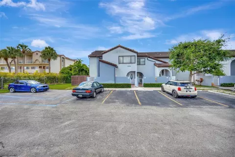 9033 SW 123rd Ct #101, Miami, FL 33186