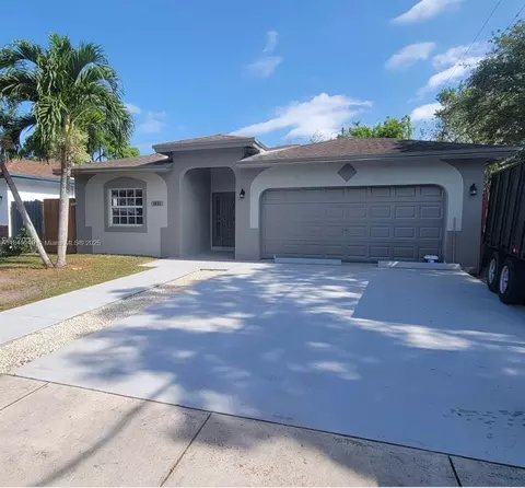 1621 NW 118th St, Miami, FL 33167