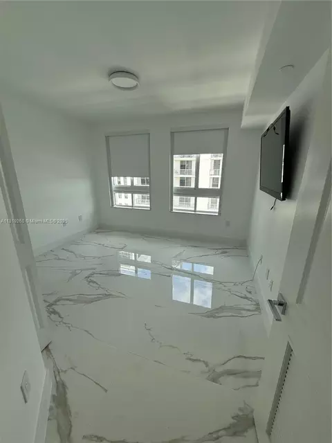 7350 SW 89th St #2011S, Miami, FL 33156