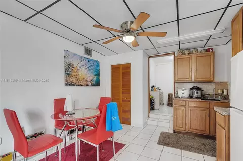 1150 W 69th Pl, Hialeah, FL 33014 photo 32