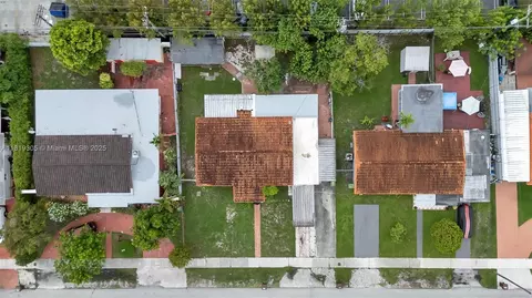 1150 W 69th Pl, Hialeah, FL 33014 photo 5