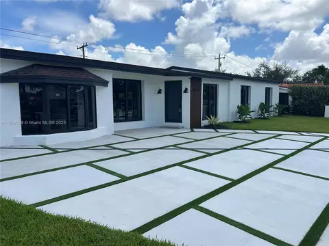 Undisclosed, Miami, FL 33165