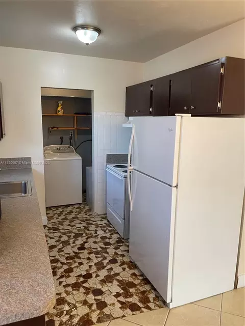 357 SW 1st Ter, Deerfield Beach, FL 33441