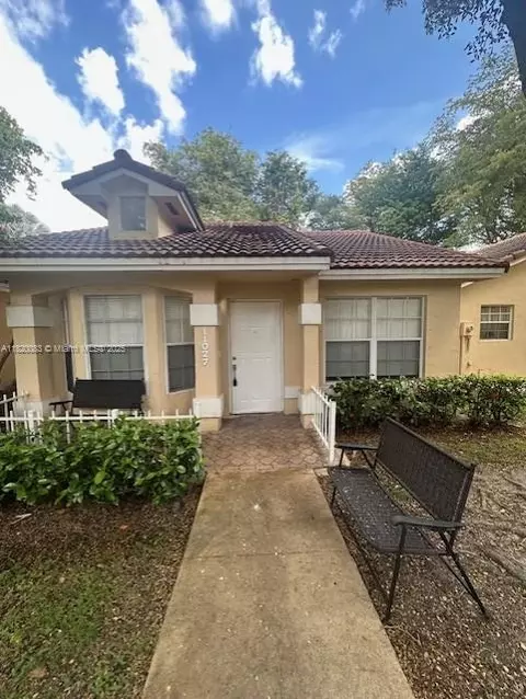 11027 SW 152nd Ct, Miami, FL 33196