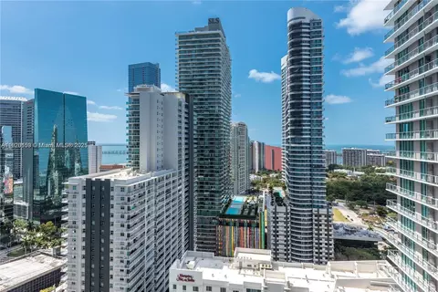 1111 SW 1st Ave #3218-N, Miami, FL 33130