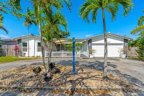 4140 N 36th Ave, Hollywood, FL 33021