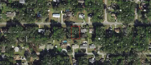 6122 E Holly St, Inverness, FL 34452