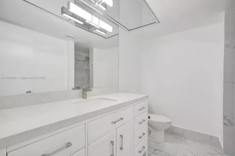 260 Sunrise Dr #E, Key Biscayne, FL 33149 photo 21