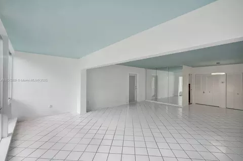 260 Sunrise Dr #E, Key Biscayne, FL 33149 photo 7