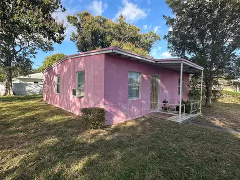 2575 NW 155th Ter, Miami Gardens, FL 33054 photo 2
