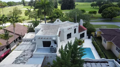 View/Area - 85 Deer Run, Miami Springs, FL 33166 photo 2 of 2