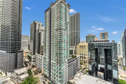 1250 S Miami Ave #2210, Miami, FL 33130