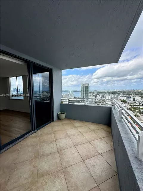 1330 West Ave #3007, Miami Beach, FL 33139
