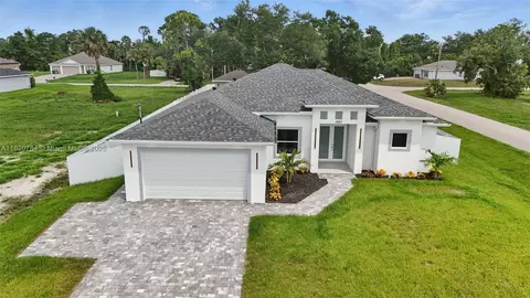 Undisclosed, Cape Coral, FL 33909