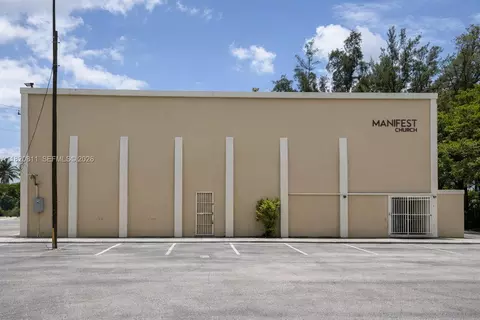 680 Superior St, Opa Locka, FL 33054