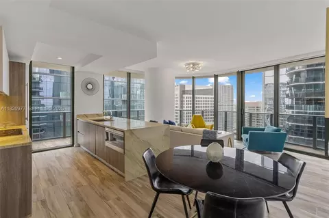 801 S Miami Ave #4205, Miami, FL 33130