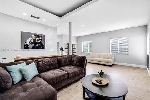 22006 SW 89th Ct, Cutler Bay, FL 33190