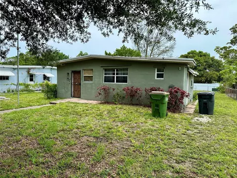 440 NW 134th St, North Miami, FL 33168