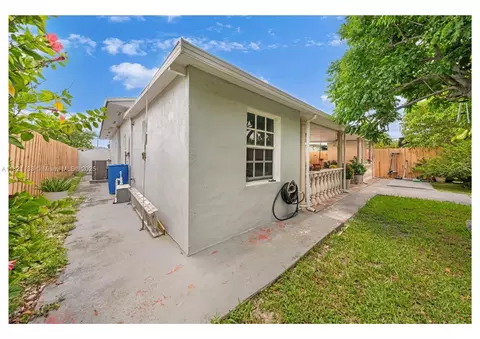 Exterior - 611 E 48th St, Hialeah, FL 33013 photo 4 of 4