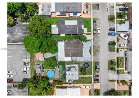 View/Area - 611 E 48th St, Hialeah, FL 33013 photo 1 of 2