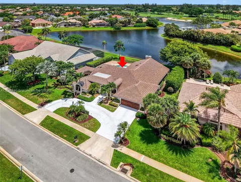 10755 Stonebridge Blvd, Boca Raton, FL 33498