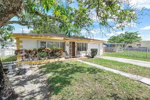 2390 Service Rd, Opa Locka, FL 33054