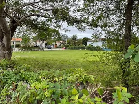 2112 SW 22nd Ave, Miami, FL 33145