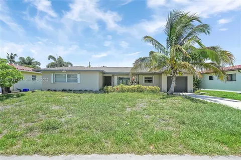 169 Duke Dr, Lake Worth, FL 33460